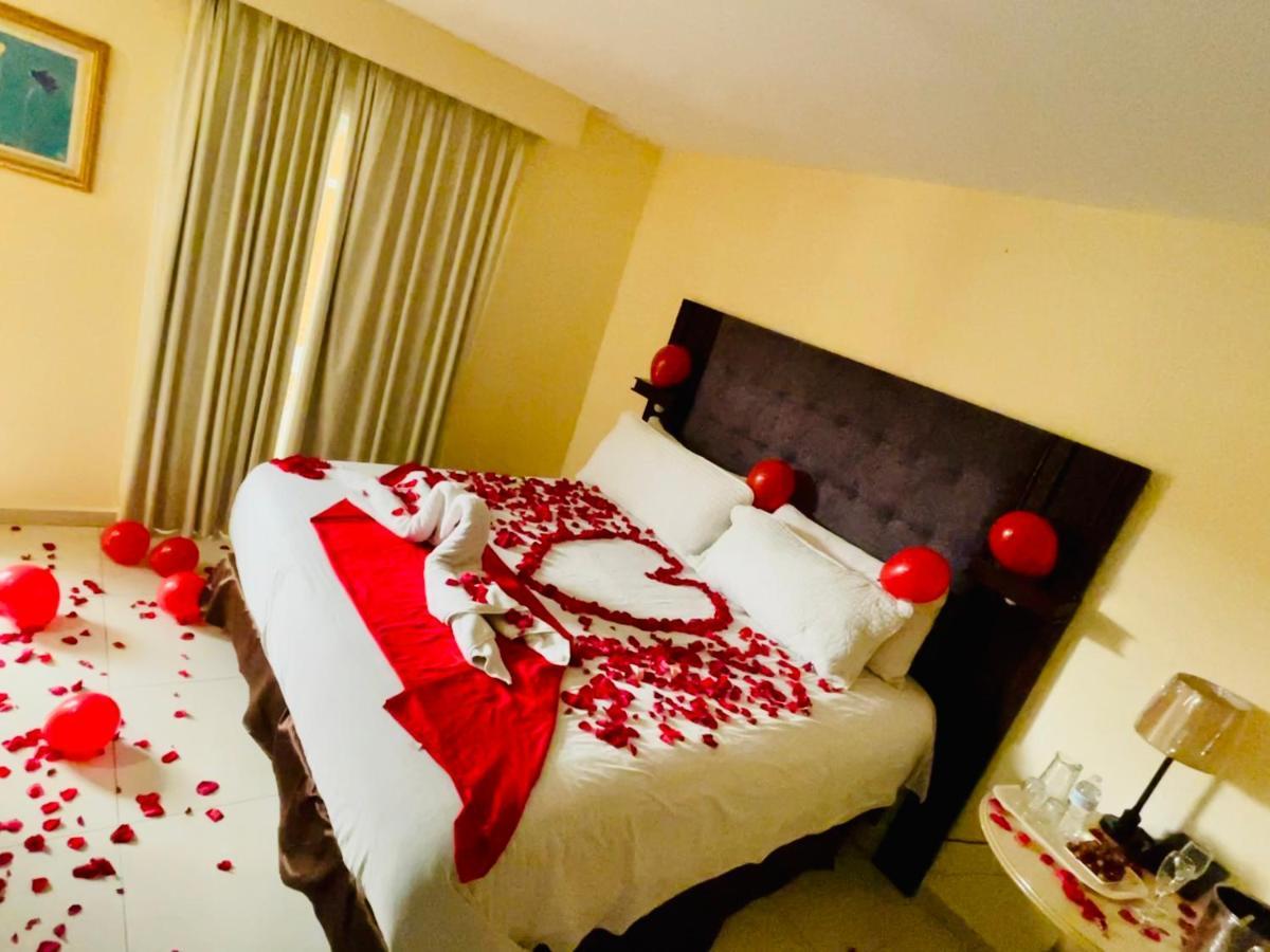 Hotel Martell San Pedro Sula Esterno foto