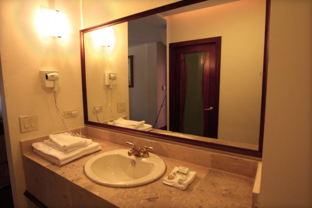 Hotel Martell San Pedro Sula Esterno foto